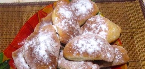 Пирожки с повидлом в духовке