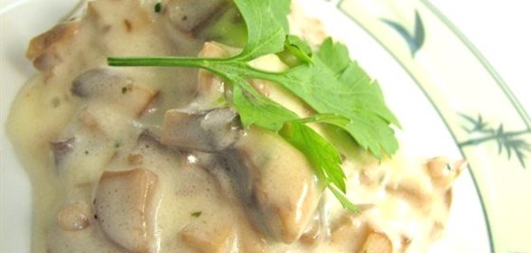 Грибы под соусом бешамель