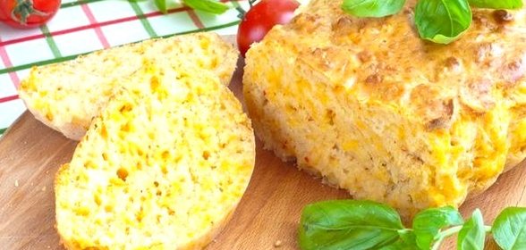 Быстрый хлеб с мраморным сыром