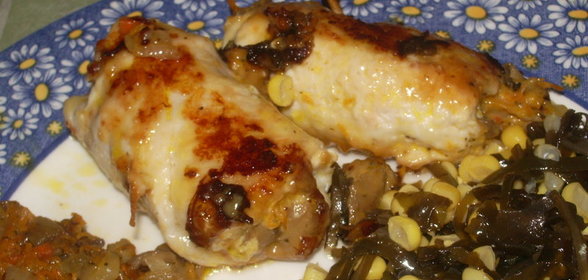 Рулетики из куриной грудки с морковно-грибной начинкой