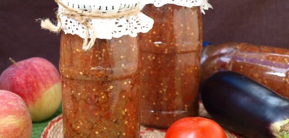 Икра из баклажанов с яблоками