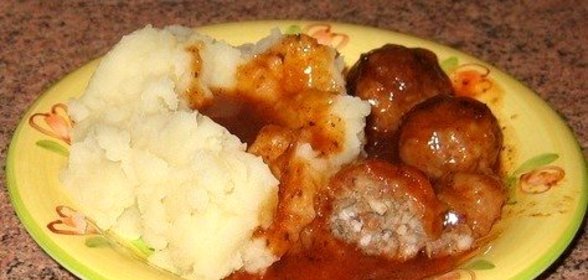 Тефтели с сырым рисом