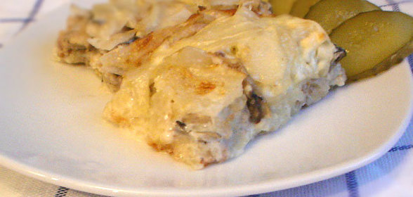 Картофельная запеканка с анчоусами