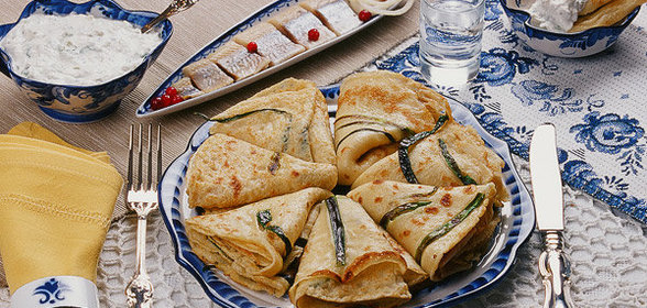 Блины с зеленым луком