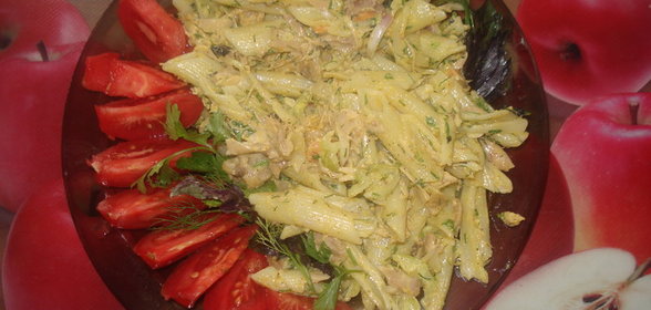 макароны с окорочком и приправами