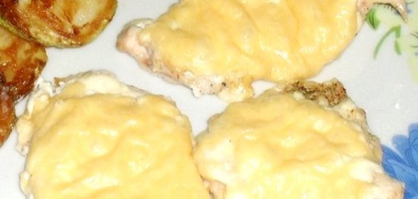 Куриная грудка в духовке с сыром