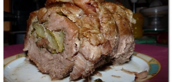 Рулет с яблоком