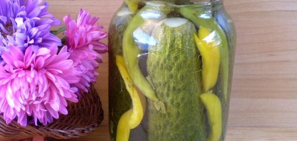 Огурчики с перцем