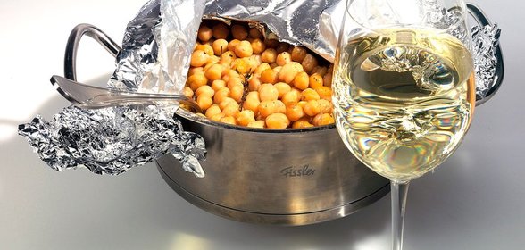 Томленый нут с оливковым маслом и тимьяном