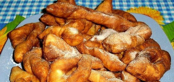 Хворост на кефире