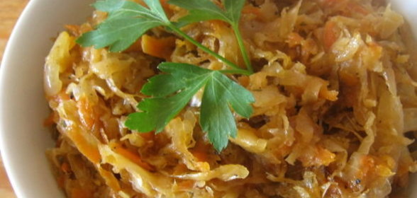 Постная тушеная квашеная капуста