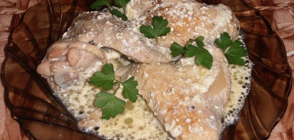 Тушеные куриные крылышки