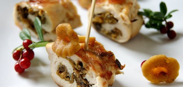 Куриные рулетики с лисичками