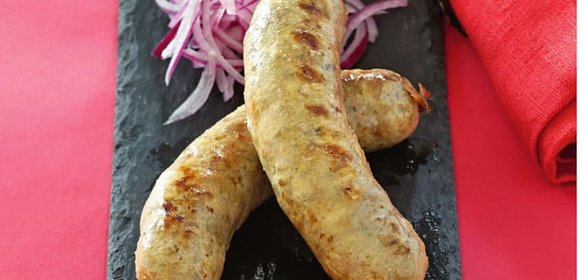 Домашние свиные колбаски