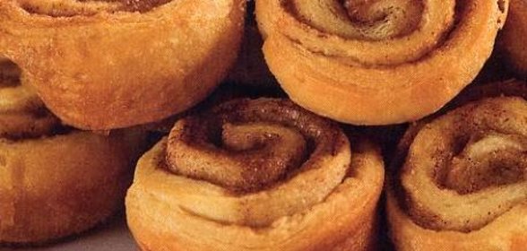 Простые рулетики с корицей