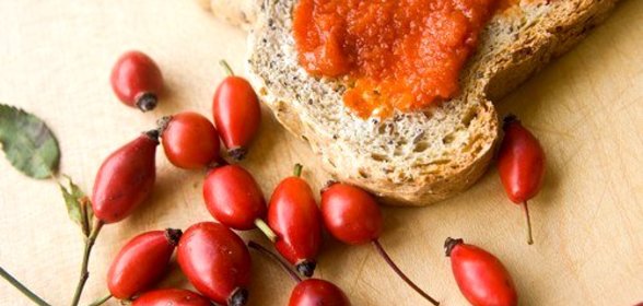 Джем из шиповника по‑итальянски