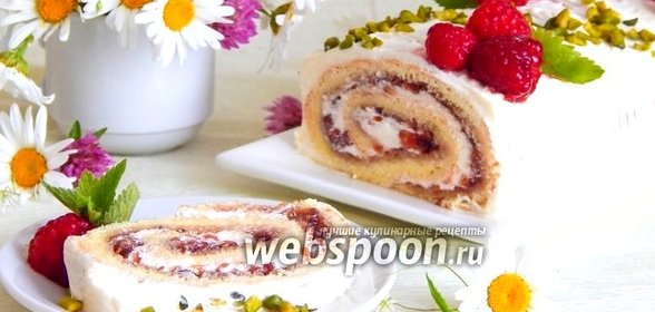 Бисквитный рулет с заварным кремом и малиновым вареньем