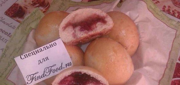Булочки с малиновым вареньем