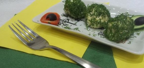 Маслины в сыре