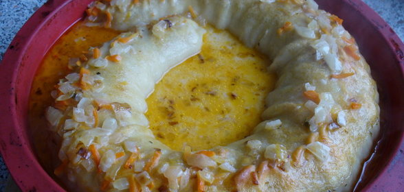 Рулет с Фаршем, запеченный в соусе