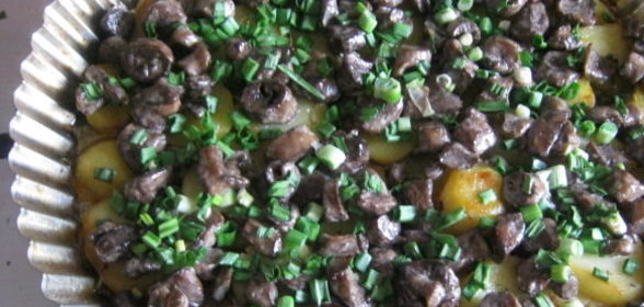 Татарский соус из майонеза с солёным огурцом