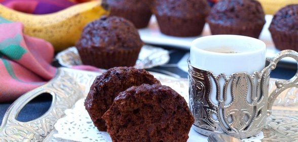 Маффины с какао и бананом