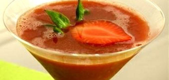 Клубничный коктейль с горячим шоколадом