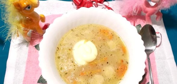 Суп с рисом и сырными клёцками