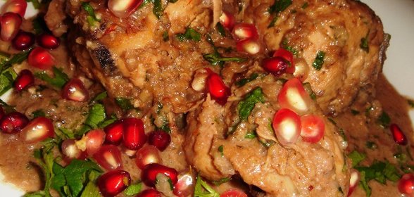 Вариация на тему сациви Курица в гранатовом соусе