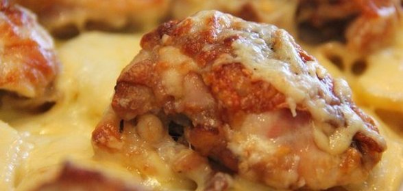 Сногсшибательная курица, запеченная с картошкой и сыром