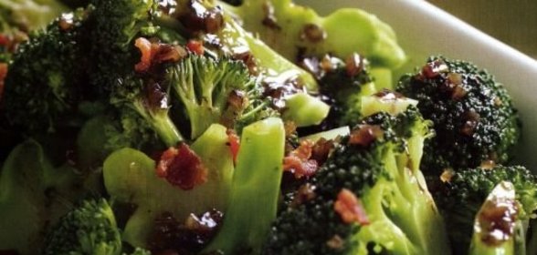 Стейк в красном вине