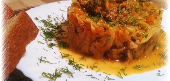 Папин Бигус или капуста с ребрышками и черносливом в мультиварке