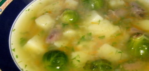 Бутерброд с морковью и колбасой