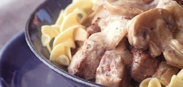 Салат из свиных ножек с тофу