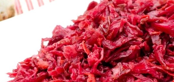 Капуста в маринаде со свеклой