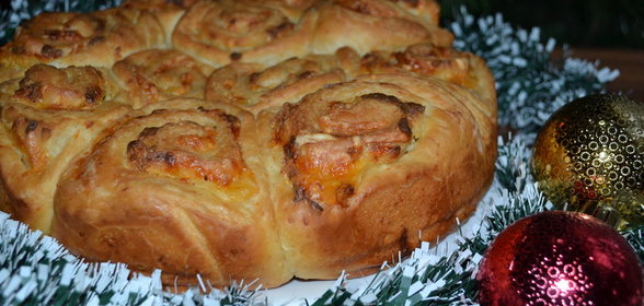 Плюшка сырная