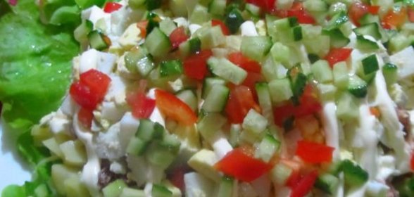 Салат из плавленого сыра с грушами