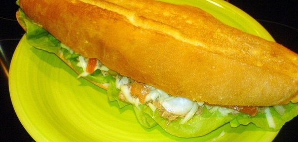 Хобз биз-зейт, «ħobż biż-żejt» - хлеб с маслом. Большой мальтийский бутерброд для моего друга Мириам