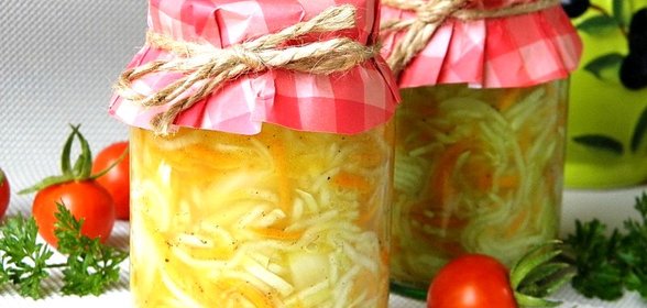 Кабачки с морковью и луком на зиму