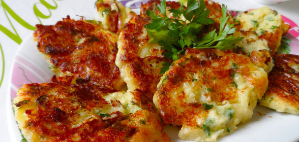 Картофельные оладьи с сыром