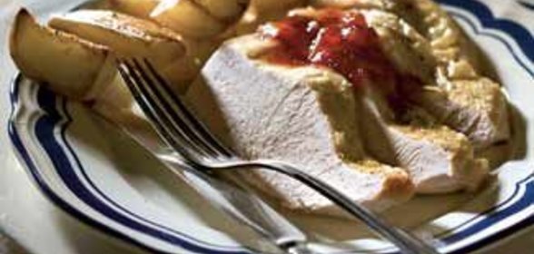 Запеченная грудка индейки с картофелем