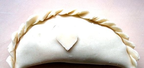 Тесто для чебуреков на воде