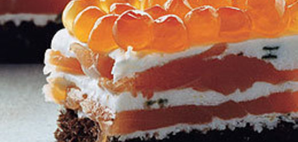 Канапе с копченой семгой «Семь слоев»