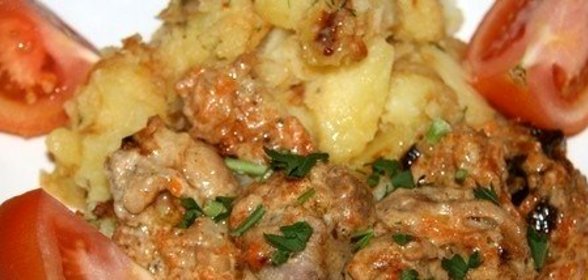 Мясо со сметаной в мультиварке