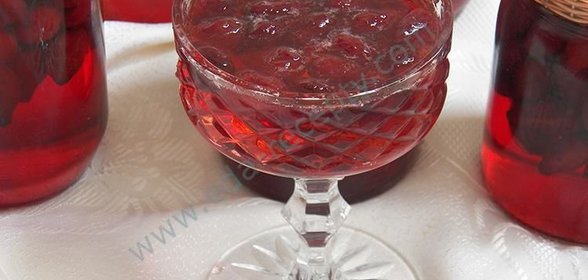 Варенье из кизила с косточками на зиму