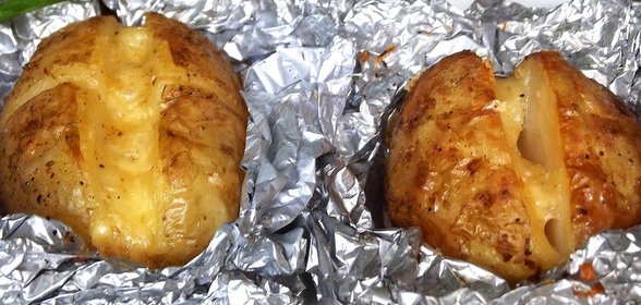 Печеная картошка в духовке