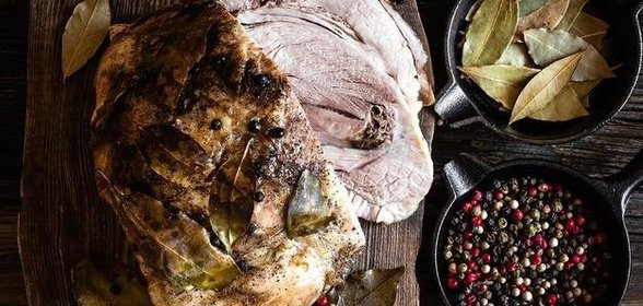 Запеченная свиная шейка