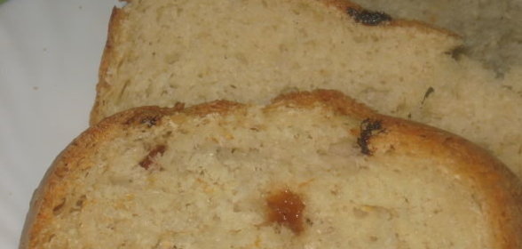 Хлеб с овсяными хлопьями и изюмом