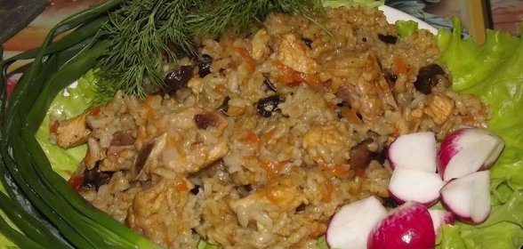 Рисовая каша с грибами и мясом