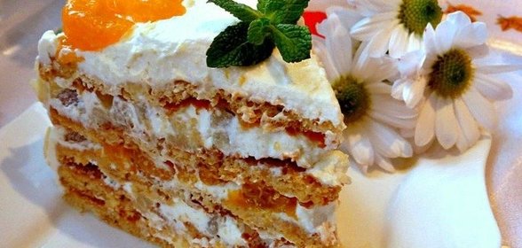 Торт с рикоттой и фруктами